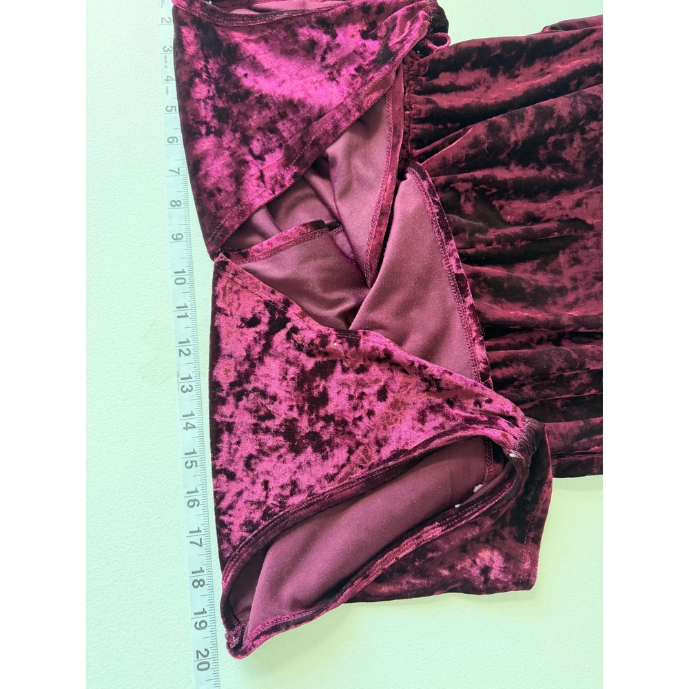 Women's Burgundy Crushed Velvet Wide Leg Jumpsuit Medium Whimsigoth - Picture 11 of 12